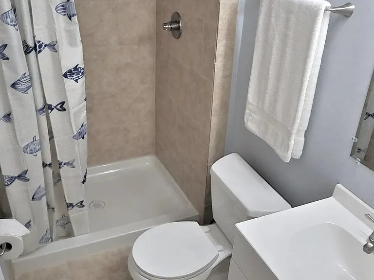 9079 Centerway Rd — Photo 11