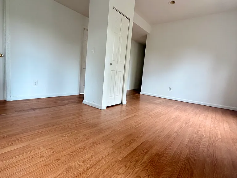 485 Antietam Dr — Photo 4