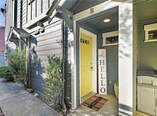 9047B 17th Ave SW, Seattle, WA 98106