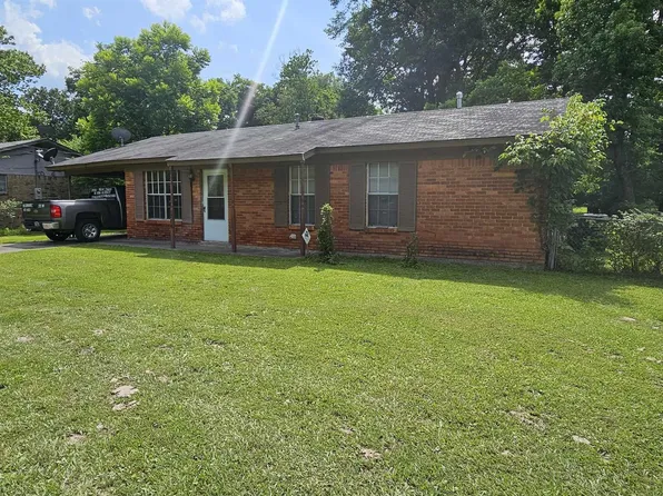 1714 S Marsh St, Pine Bluff, AR 71603