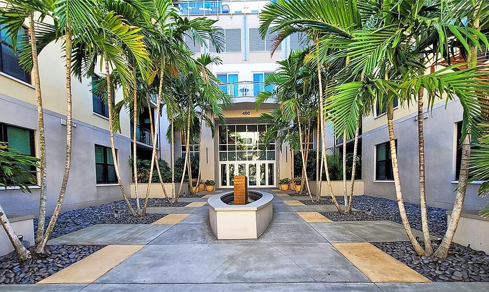 1st image of 400 4TH AVENUE S #306