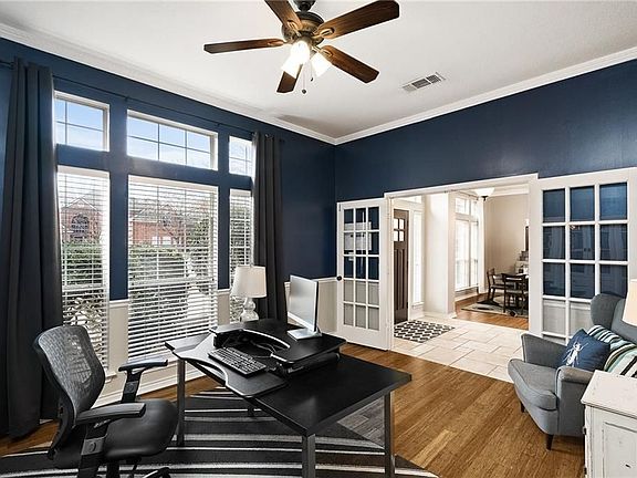 5th image of 5806 Edgewood Dr