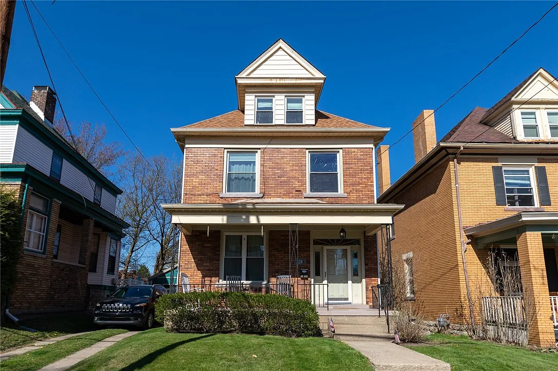 128 Washington Ave photo 1