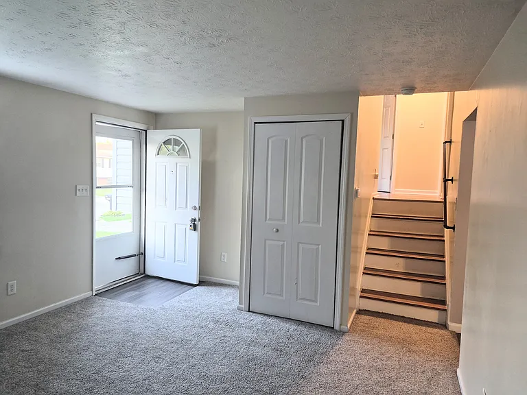 1791 Flinthill Dr — Photo 8