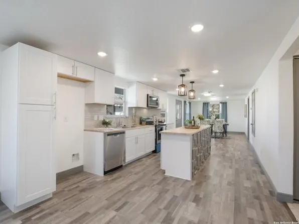 2514 Valencia, San Antonio, TX 78237