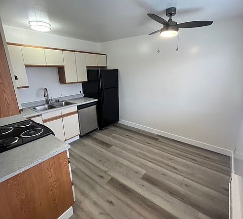 2nd image of 1620 Ottawa Ct #3