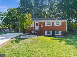 1705 Iowa Ct, Woodbridge, VA 22191