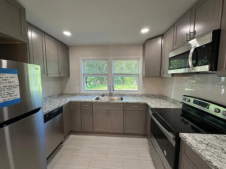 15 Ritchie Rd — Photo 25