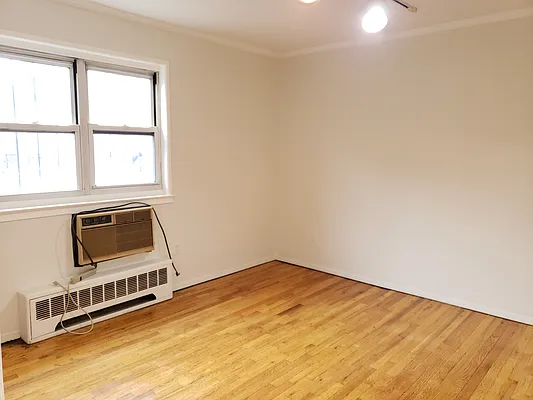 Rented by Astoria Realty | media 11