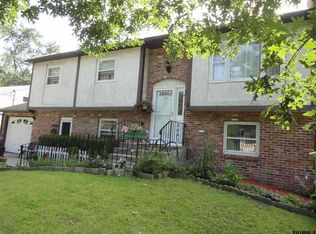 1195 Walnut Ave, Schenectady, NY 12306