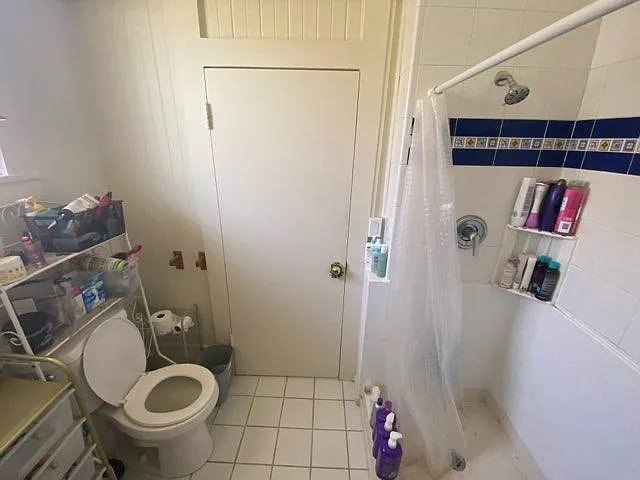 1643 Lusitana St — Photo 8