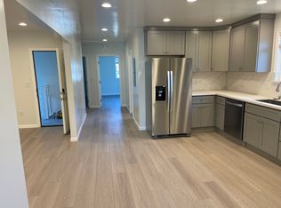 447 36th St #A, Oakland, CA 94609