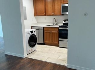 940 Linden Ave #208, Sunnyvale, CA 94086