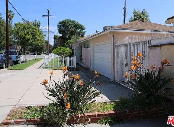 2nd image of 6557 Whitsett Ave