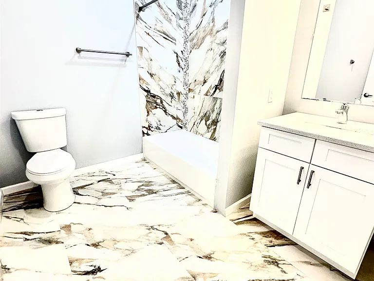 40 Vroom St #3B — Photo 8