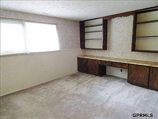 5th image of 2712 N 96th Dr