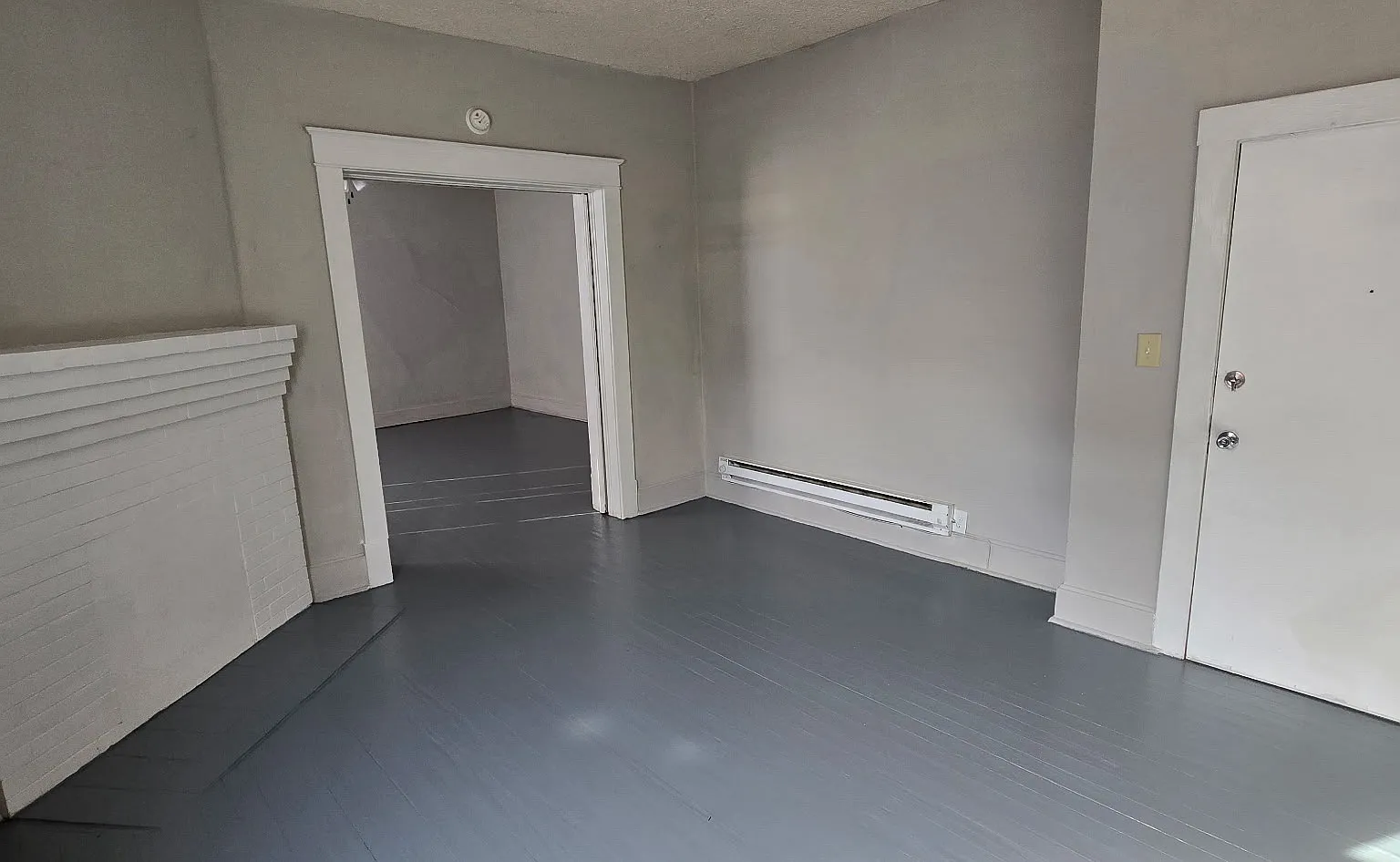 900 W State Street — Photo 4