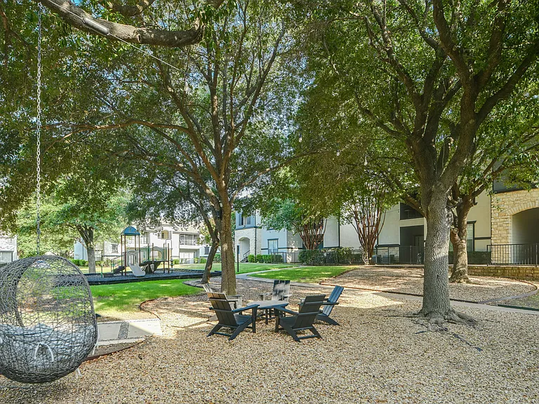 Langdon at Spring Creek — Photo 18