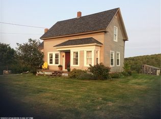 2056 Level Hill Rd, Palermo, ME 04354