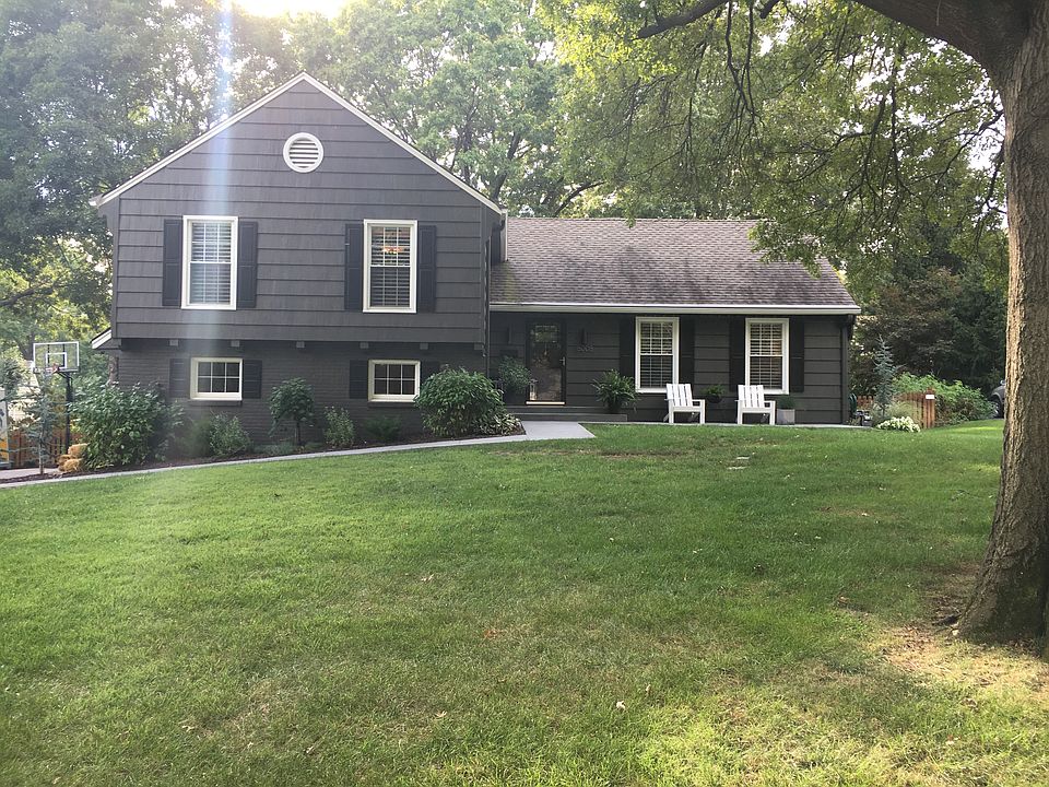 1st image of 8008 Juniper Dr
