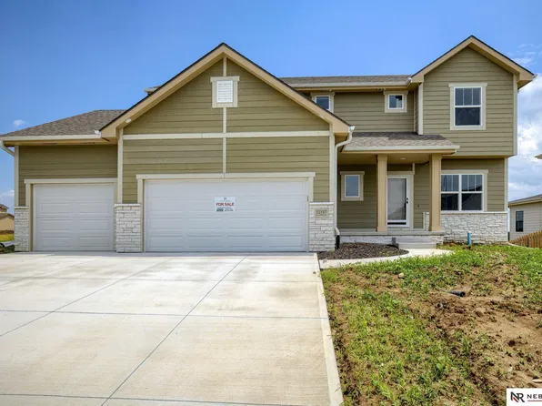 12157 S 109th St, Papillion, NE 68046
