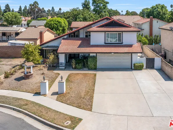 10640 Willowbrae Ave, Chatsworth, CA 91311