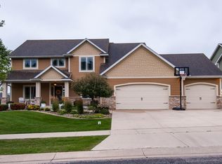 1265 Autumn Ridge Rd SW, Rochester, MN 55902