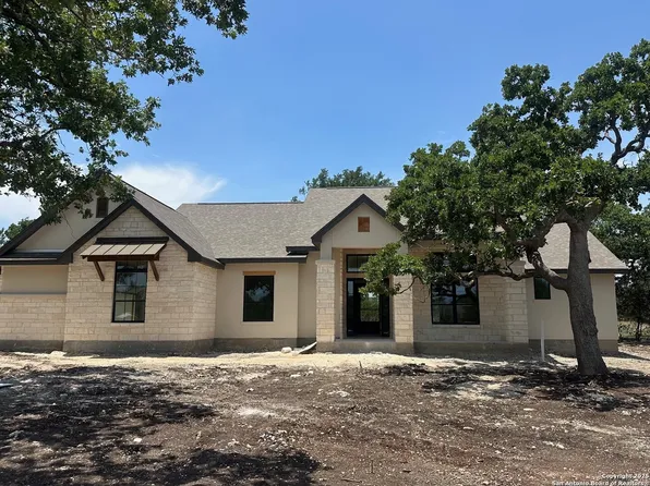 434 Hanging Oak, Spring Branch, TX 78070
