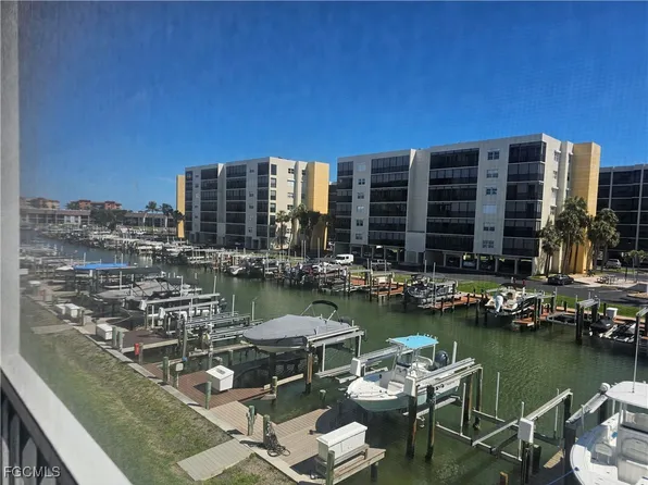 4521 Bay Beach Ln APT 222, Fort Myers Beach, FL 33931