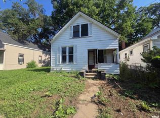 1317 W John H Gwynn Jr Ave, Peoria, IL 61605