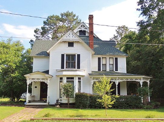 1st image of 351 Church St NE