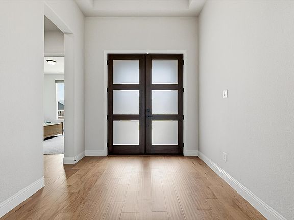 3rd image of 465 Baile Dr