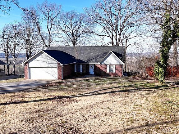 2nd image of 26 Riverview Rd