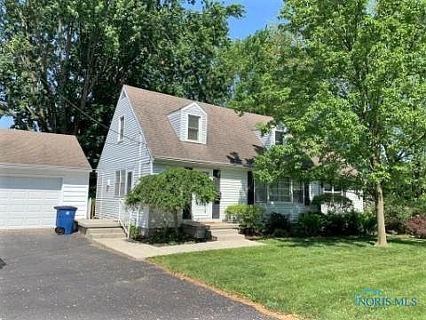 1st image of 317 Garden Ct