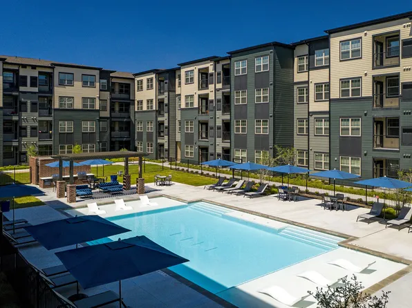 Residences at Decker