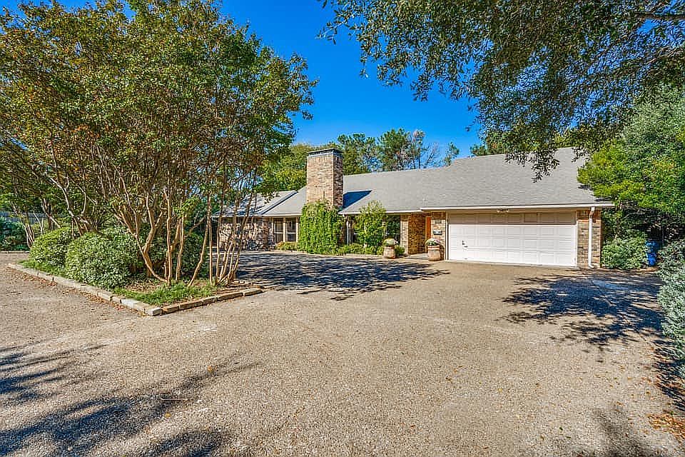 1st image of 9607 Losa Dr