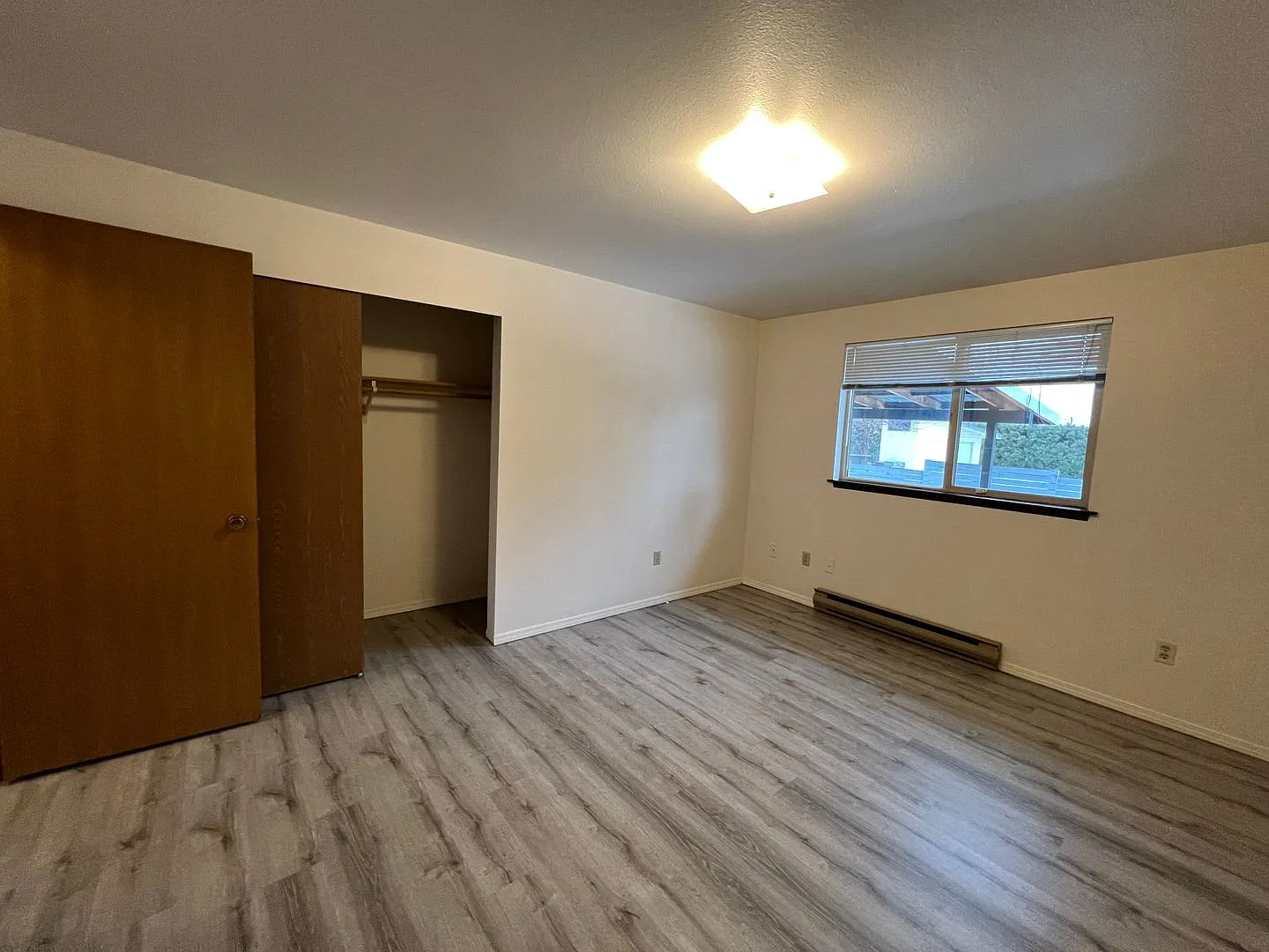 Duplex off of 48th Ave! — Photo 3