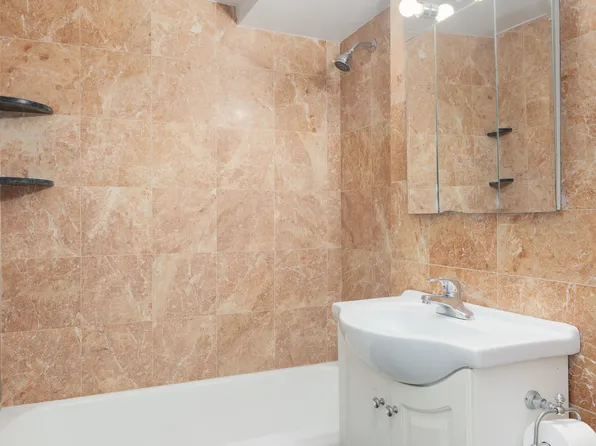 460 East 79th Street image 5 of 6