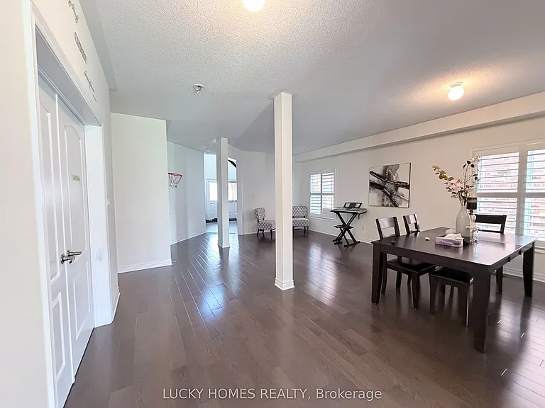 45 Jardine St — Photo 8