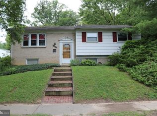 10436 Knollwood Dr, Hyattsville, MD