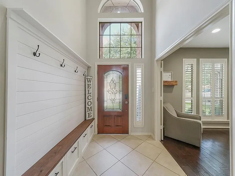 26635 Becker Pines Ln — Photo 3