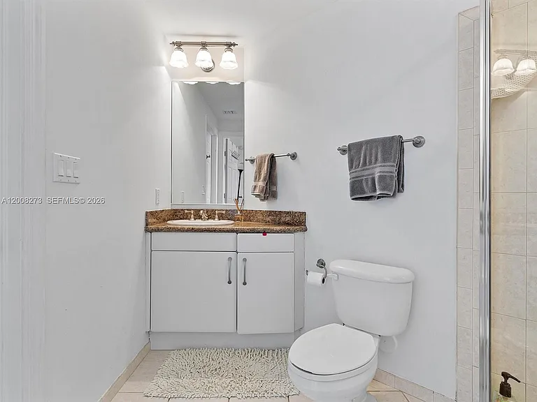 9751 E Bay Harbor Dr #11A — Photo 26