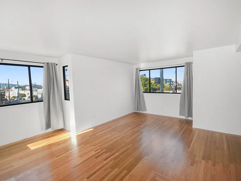 6801-6803 Geary Blvd #6801 — Photo 3