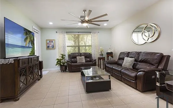 3325 Antica St #3325 — Photo 7