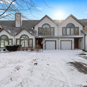 S75W17601 Harbor CIRCLE, Muskego, WI, 53150