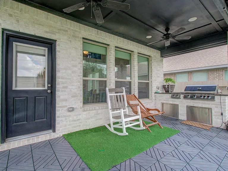 4722 Crest Hill Dr — Photo 42