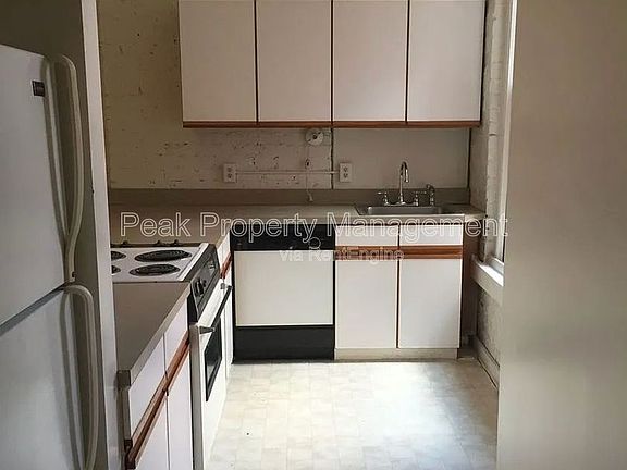 2nd image of 308 W Broad St APT C