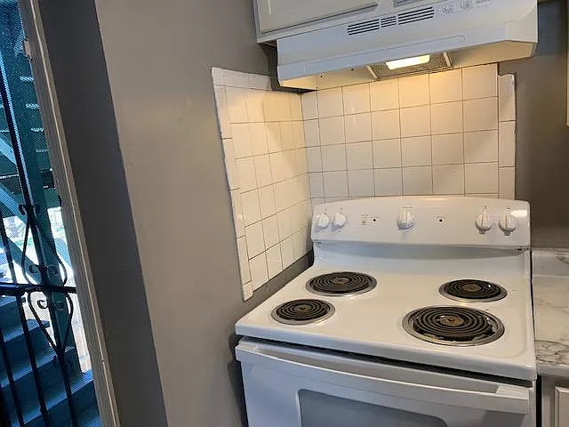 2713 Benton Blvd #2N — Photo 15