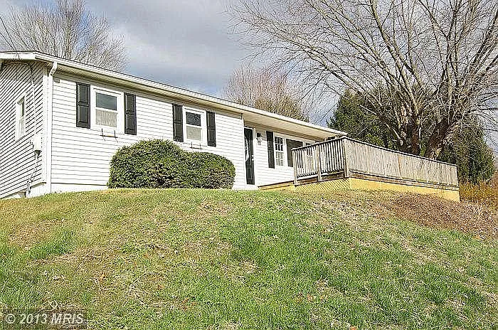 3604 Lineboro Rd photo 1