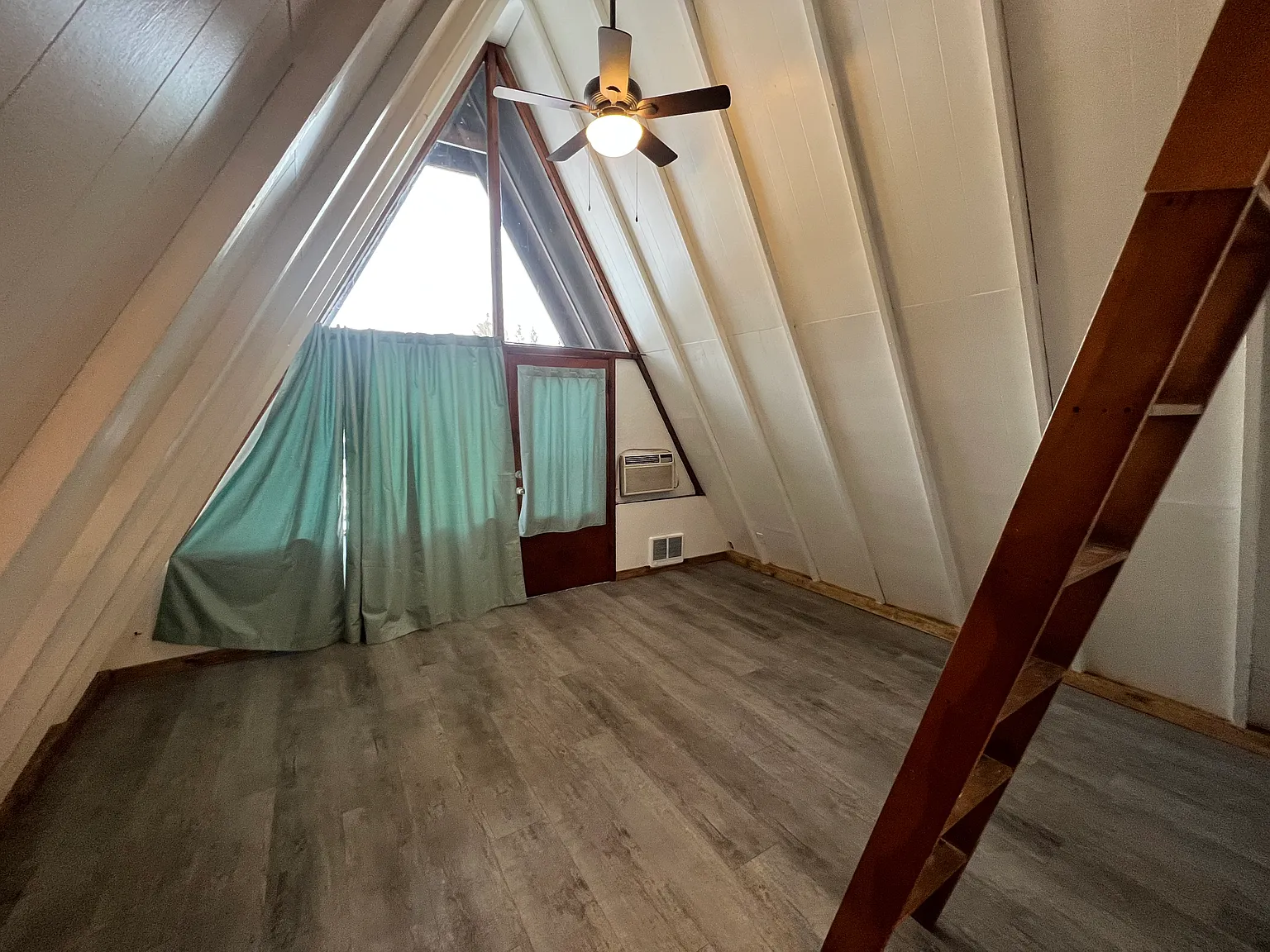 A-frame studio Martin City — Photo 4
